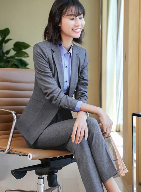 纯色毛料西服女套装职业装